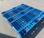Pallet nhựa cũ có lõi thép - 1100x1100x150mm 