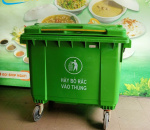 Thùng rác 660 lít